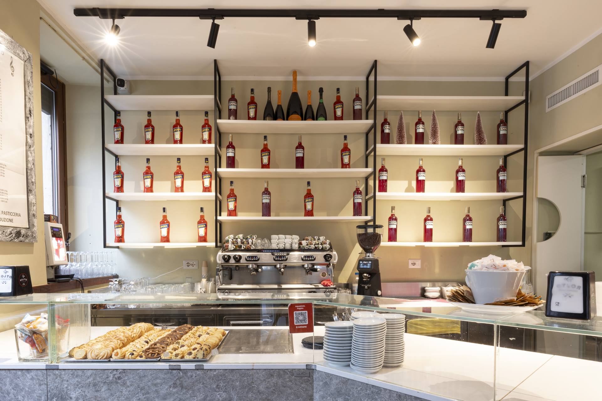 Il banco del Caffè Conservatorio