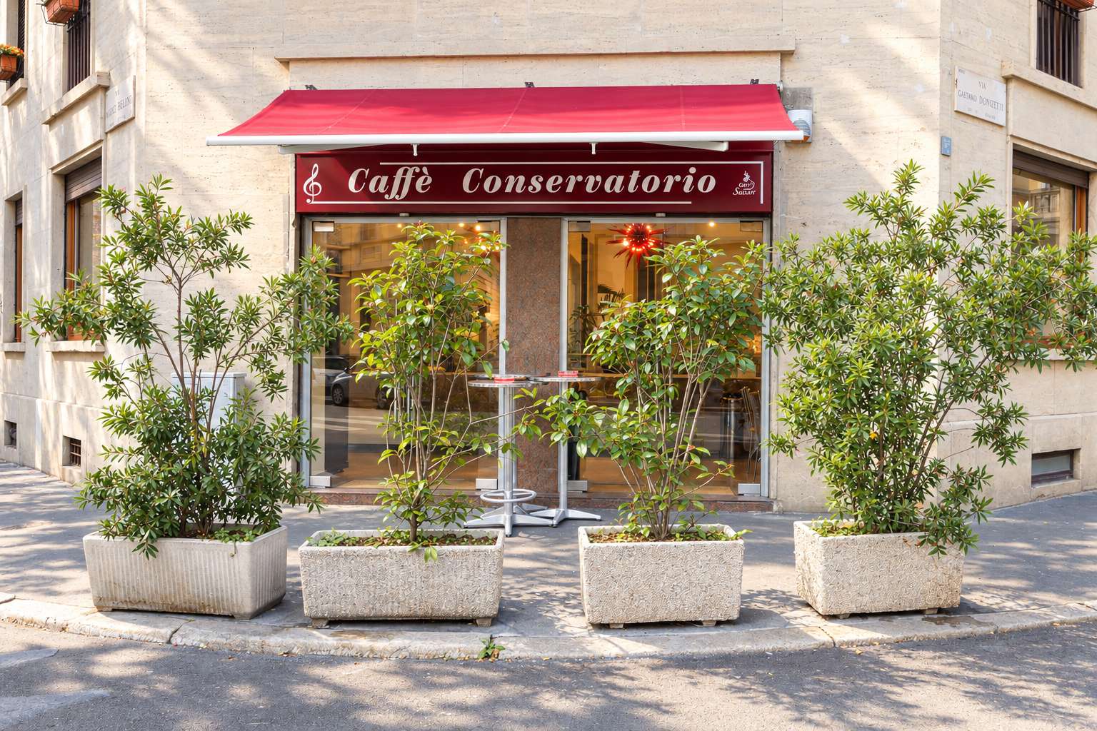 La facciata del Caffè Conservatorio